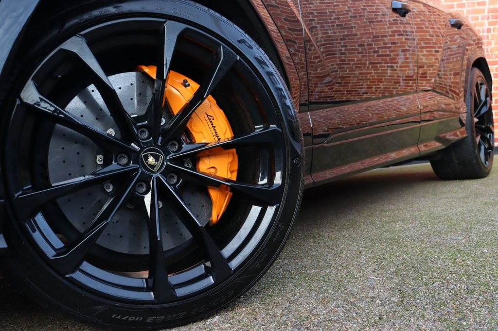 Used Lamborghini Urus 2020 for sale - 76559120: Photo 3