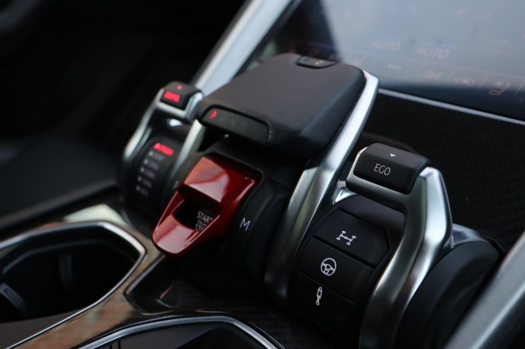 Used Lamborghini Urus 2020 for sale - 76559120: Photo 44