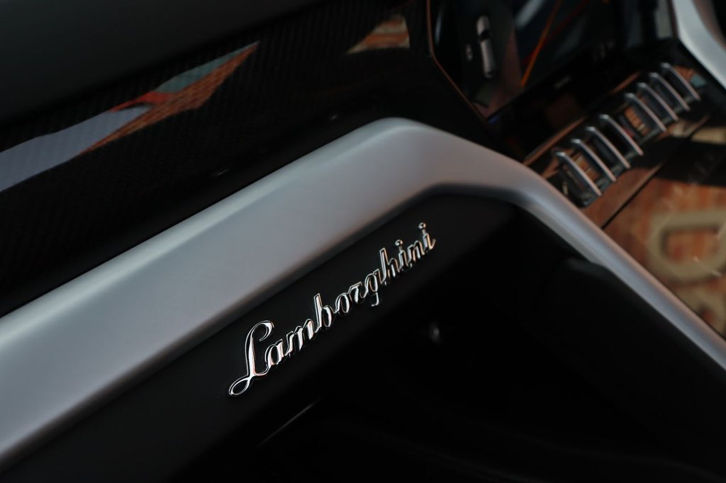 Used Lamborghini Urus 2020 for sale - 76559120: Photo 9