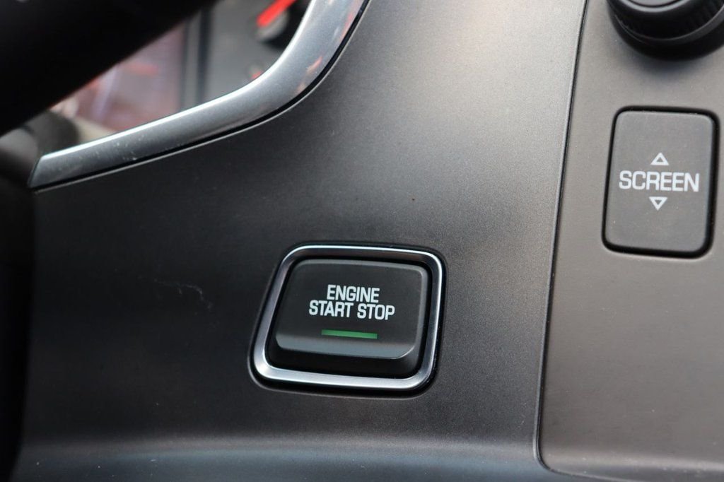 Used Corvette Stingray 2018 for sale - 77101043: Photo 17