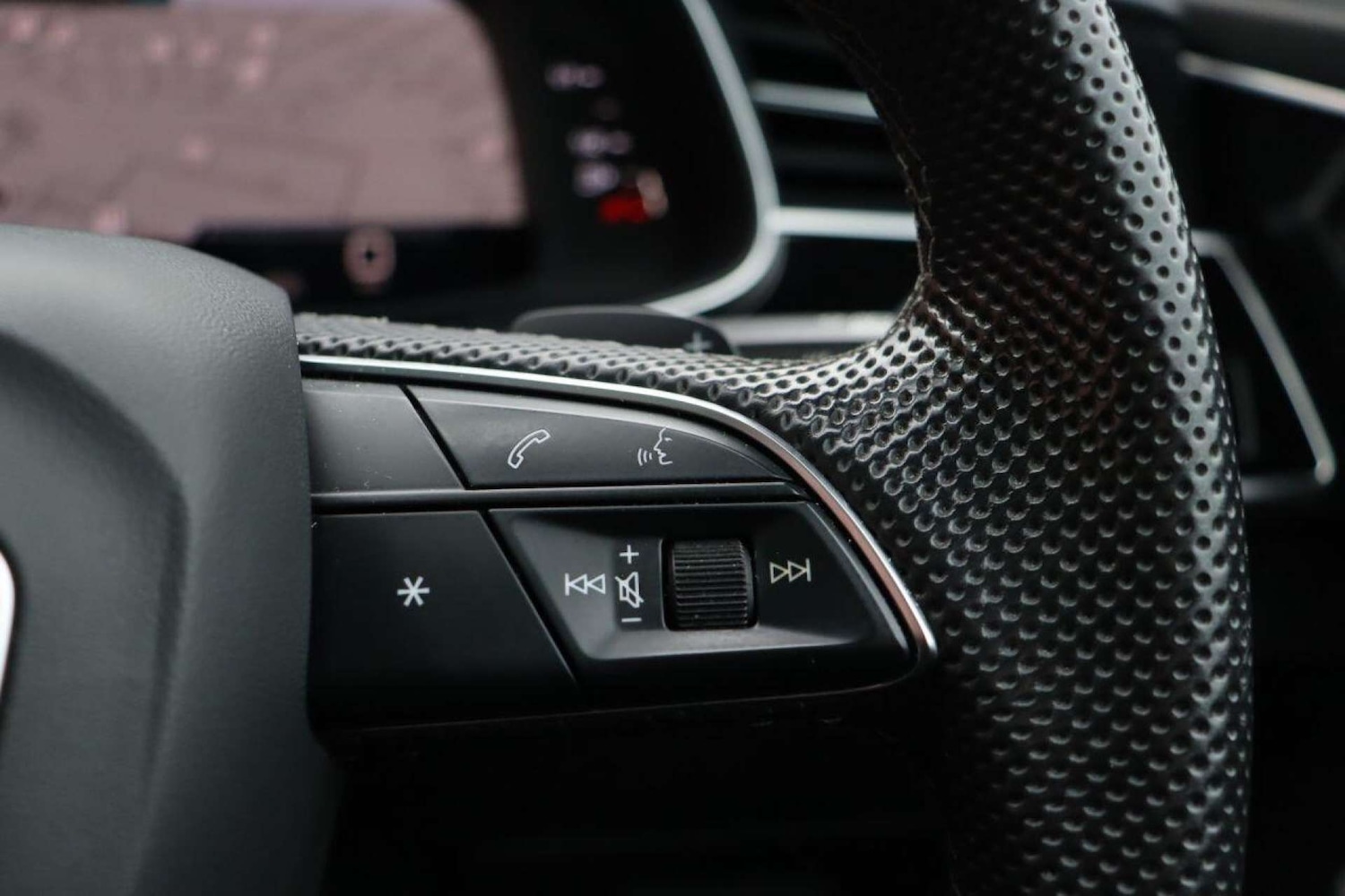 Used Audi Q8 2021 for sale - 77519297: Photo 33