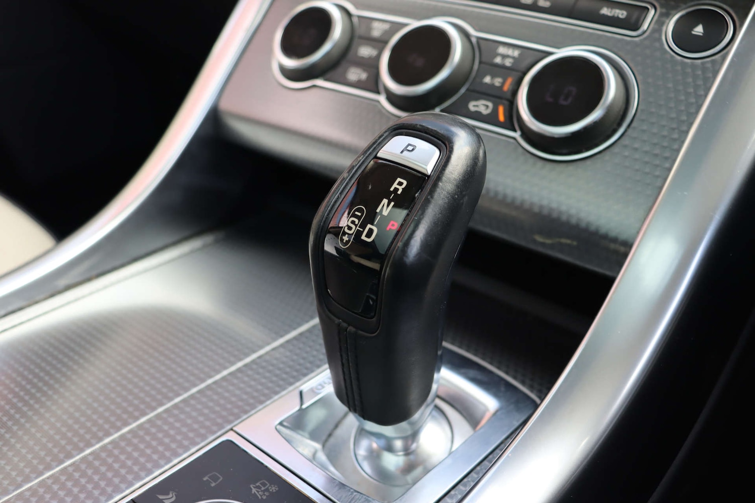 Used Land Rover Range Rover Sport 2015 for sale - 77545003: Photo 35