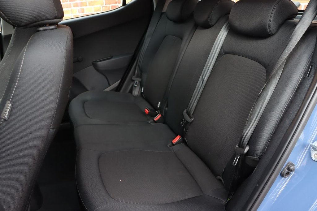 Used Hyundai i10 2017 for sale - 76081164: Photo 16