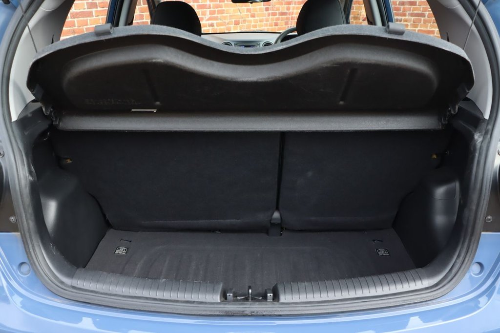 Used Hyundai i10 2017 for sale - 76081164: Photo 29