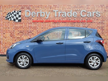 Used Hyundai i10 2017 for sale - 76081164: Photo