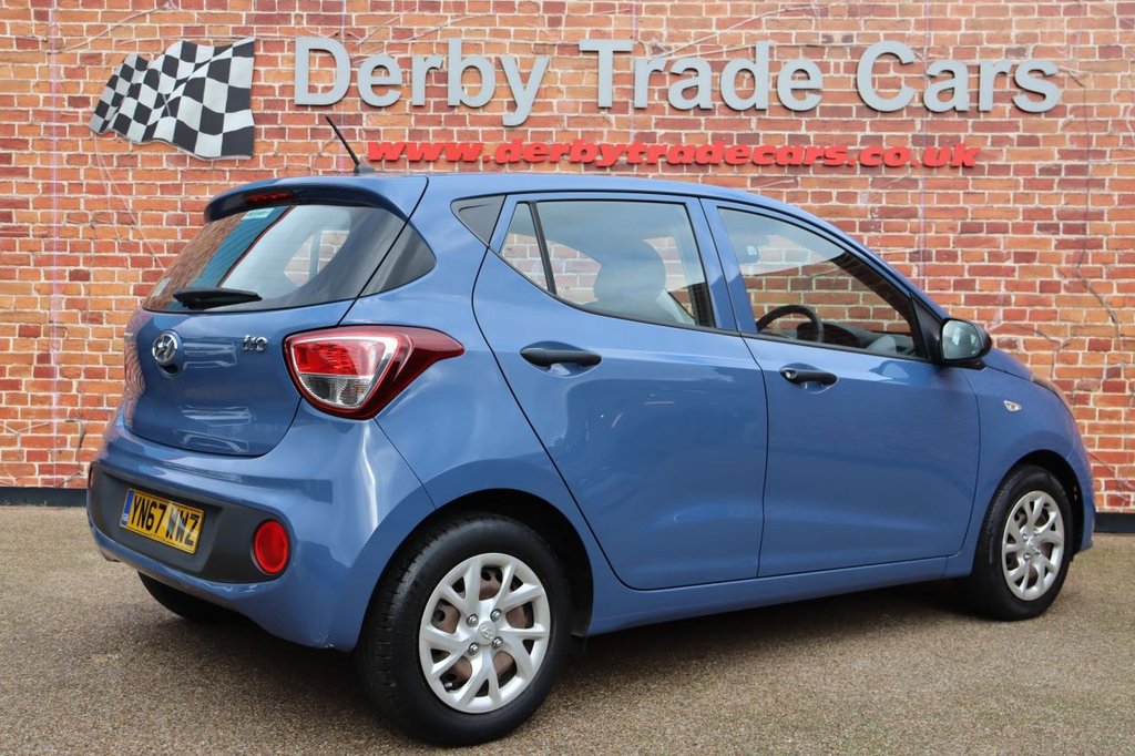 Used Hyundai i10 2017 for sale - 76081164: Photo 5