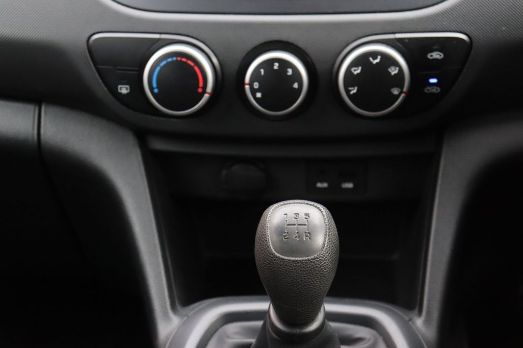 Used Hyundai i10 2017 for sale - 76081164: Photo 8