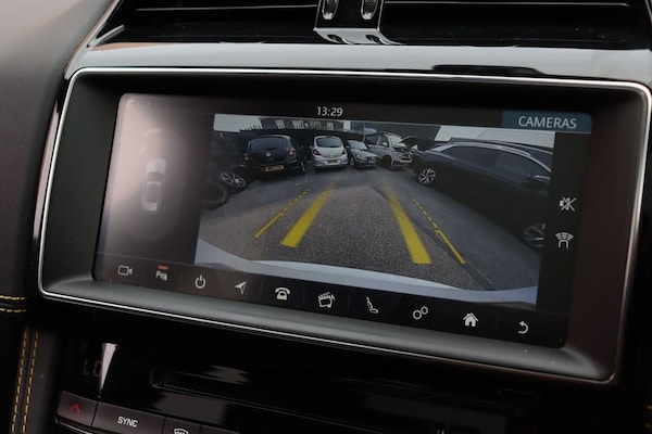 Used Jaguar F-Pace 2020 for sale - 75473511: Photo 43