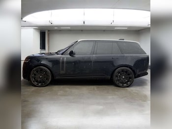 Used Land Rover Range Rover 2023 for sale - 77616139: Photo