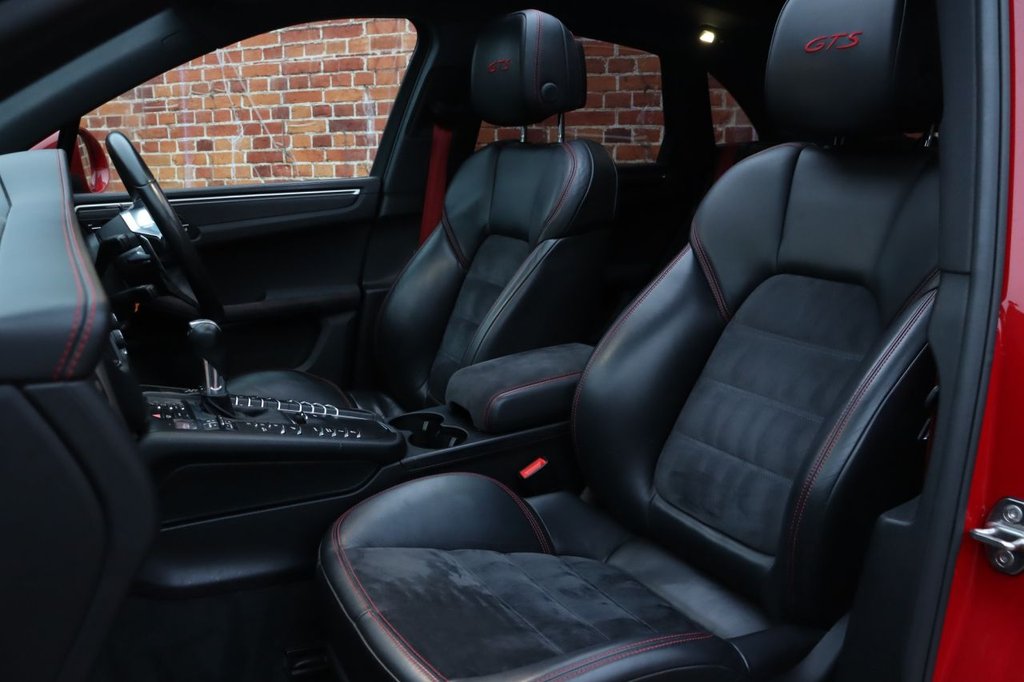 Used Porsche Macan 2017 for sale - 77408629: Photo 4