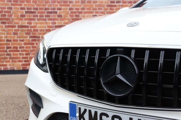 Used Mercedes-Benz E-Class 2018 for sale - 75383944: Photo 8
