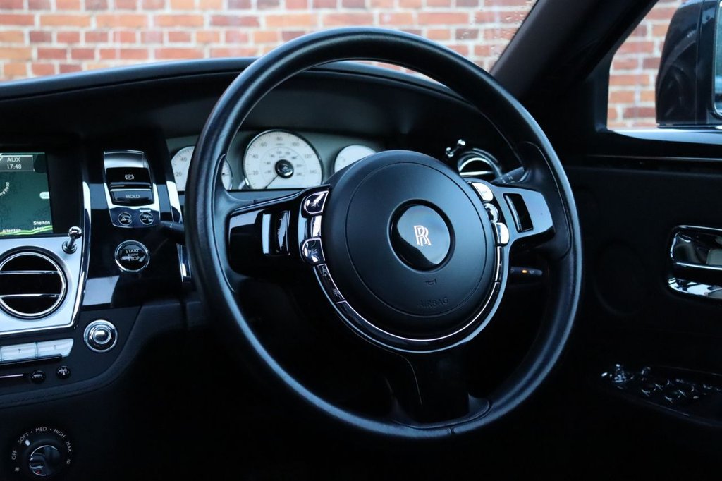 Used Rolls-Royce Ghost 2015 for sale - 76367873: Photo 18