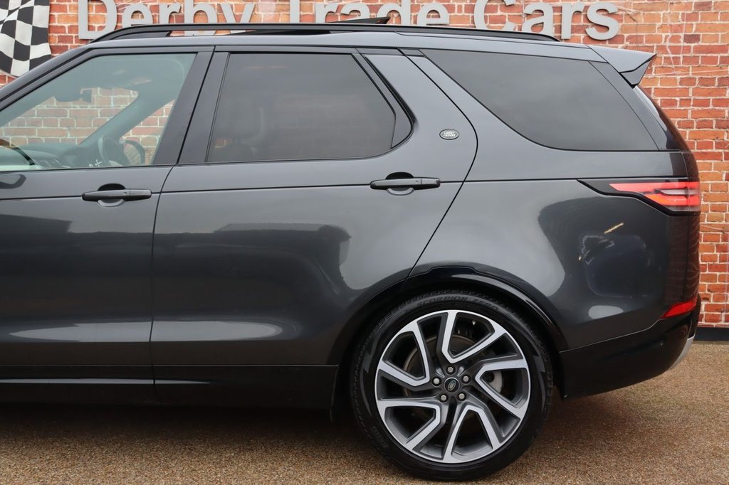 Used Land Rover Discovery 2019 for sale - 76665599: Photo 13