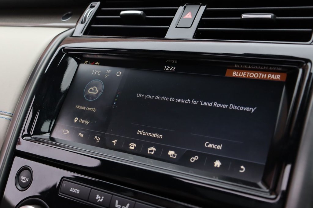 Used Land Rover Discovery 2019 for sale - 76665599: Photo 46