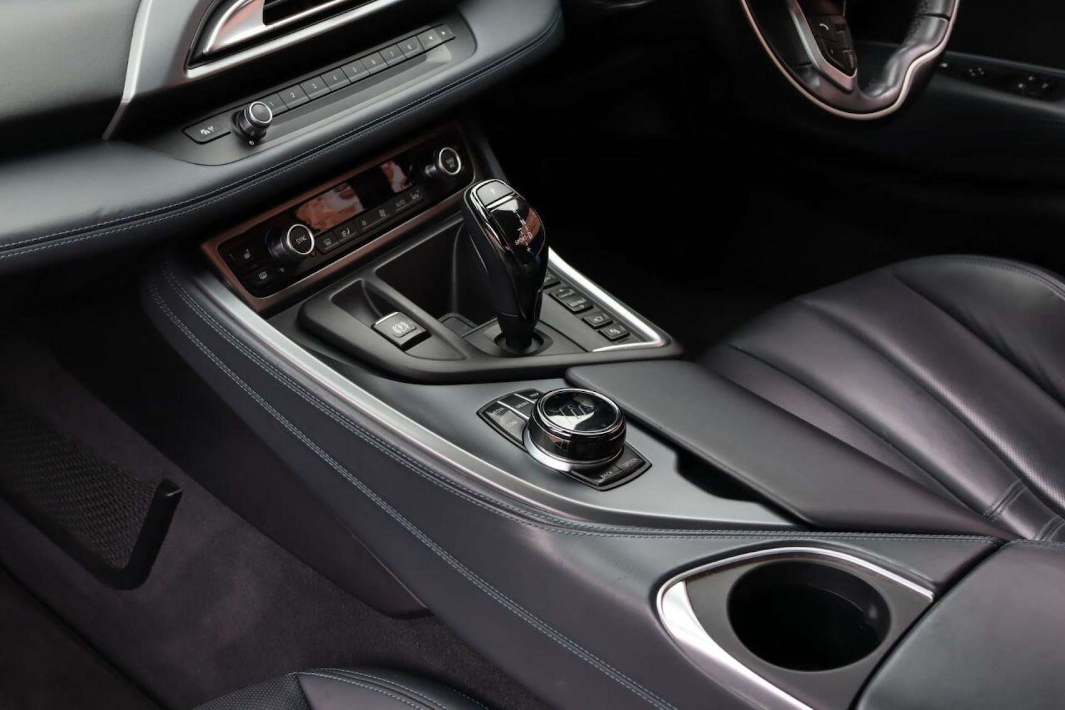 Used BMW i8 2019 for sale - 77519307: Photo 18