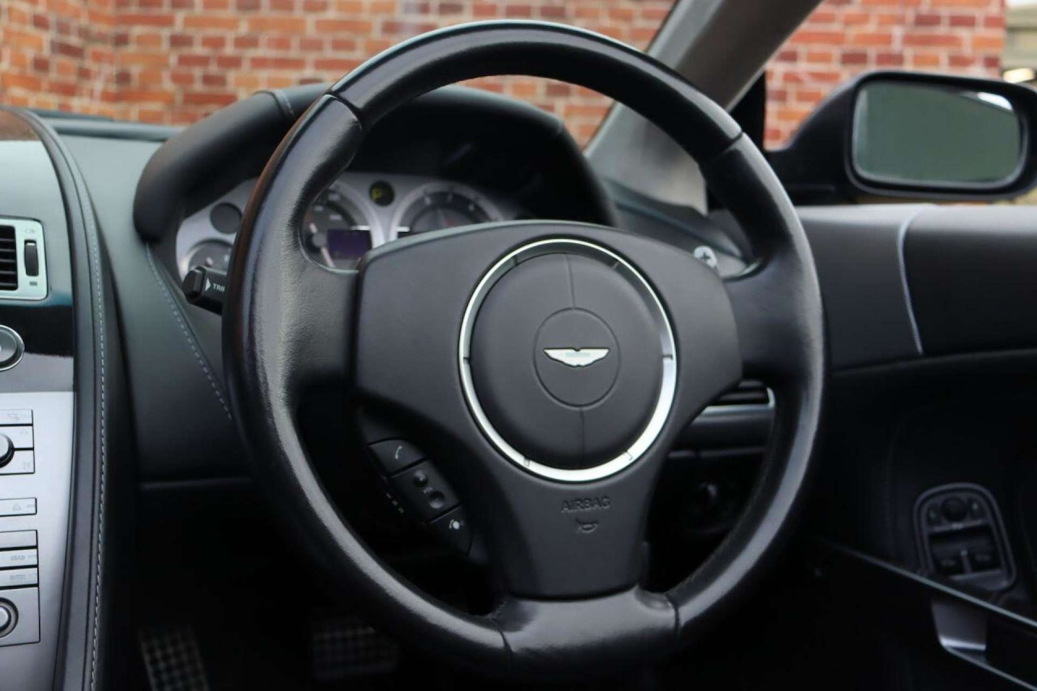 Used Aston Martin DB9 2005 for sale - 77519291: Photo 16