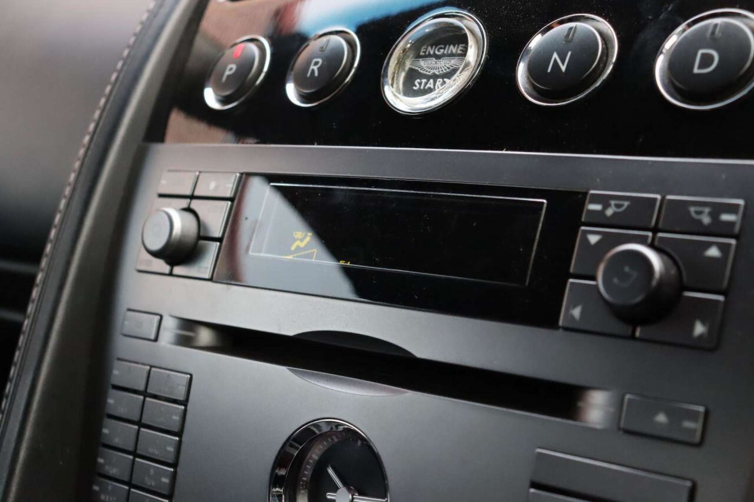 Used Aston Martin DB9 2005 for sale - 77519291: Photo 22