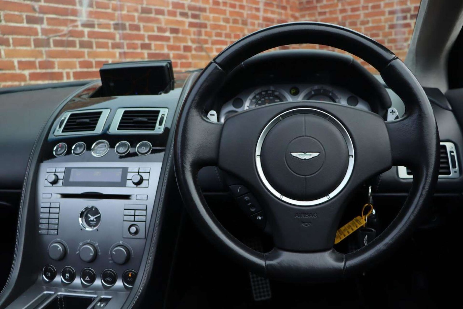 Used Aston Martin DB9 2005 for sale - 77519291: Photo 3