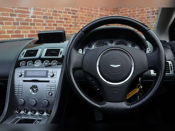 Used Aston Martin DB9 2005 for sale - 77519291: Photo