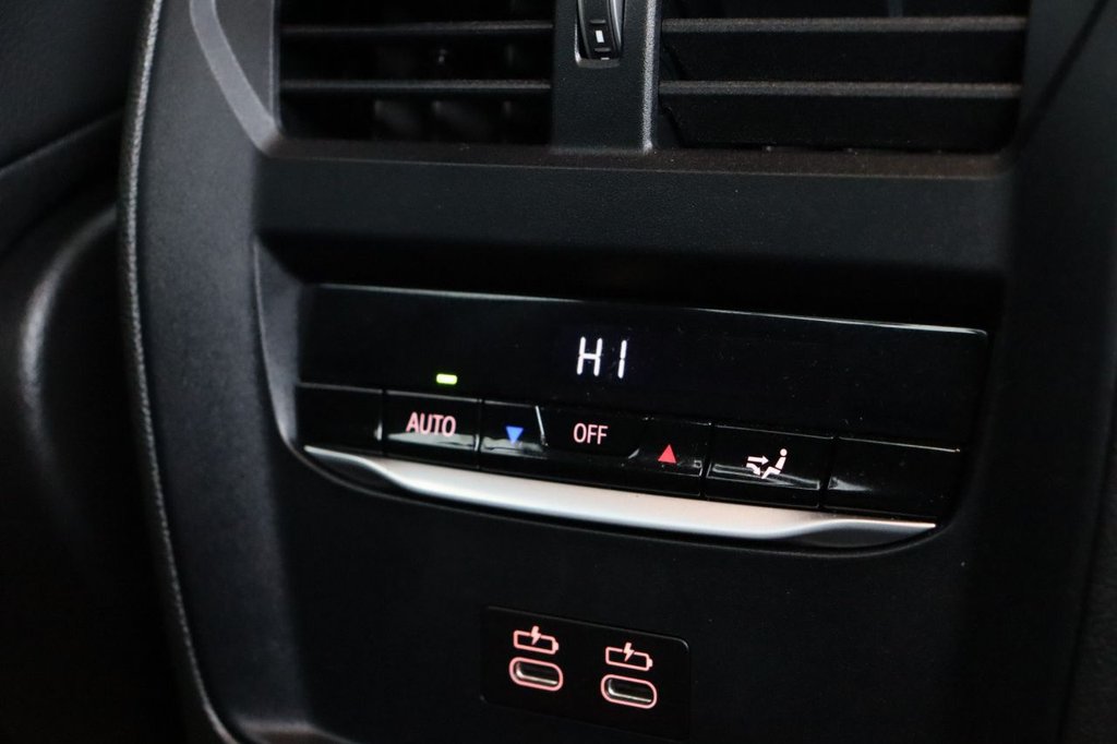 Used BMW 3 Series 2023 for sale - 76740661: Photo 32