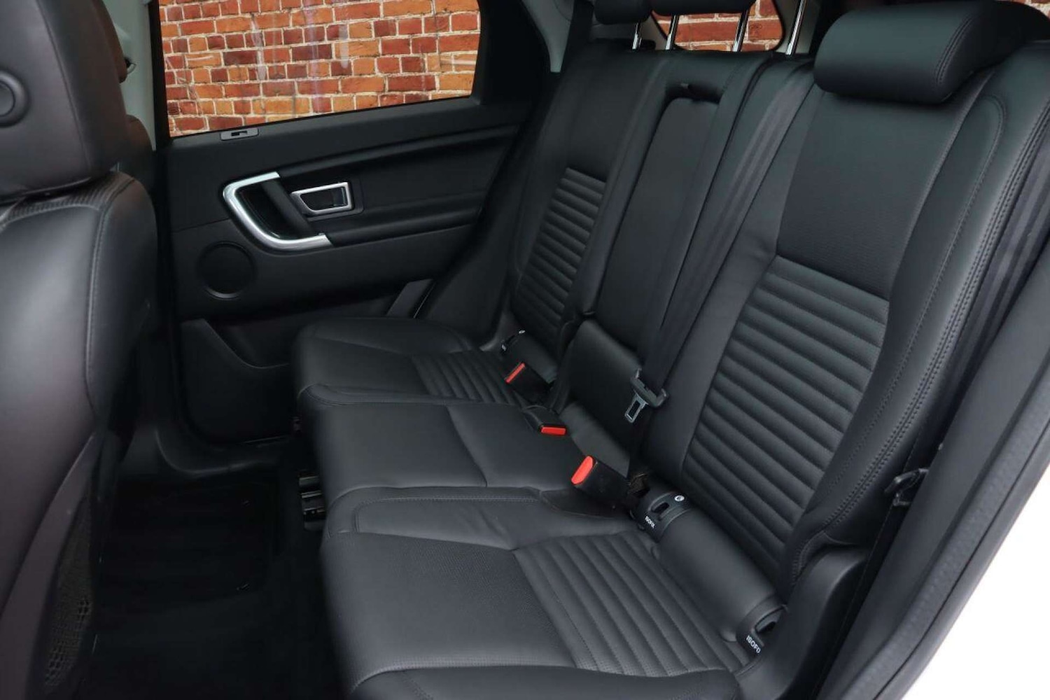 Used Land Rover Discovery Sport 2015 for sale - 77523159: Photo 13