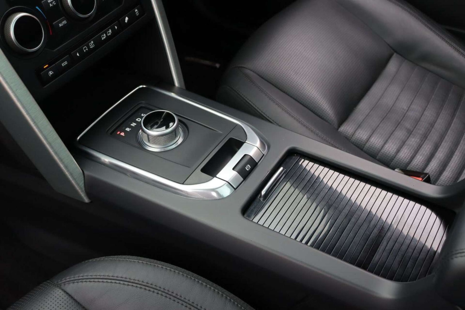 Used Land Rover Discovery Sport 2015 for sale - 77523159: Photo 19