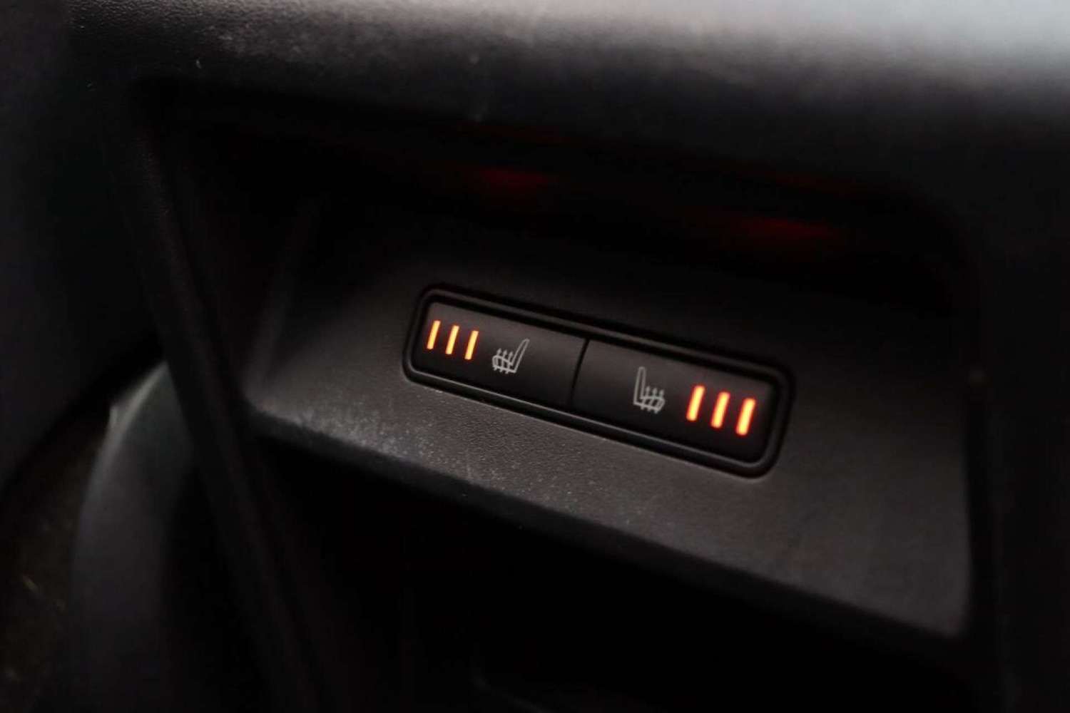 Used Land Rover Discovery Sport 2015 for sale - 77523159: Photo 20