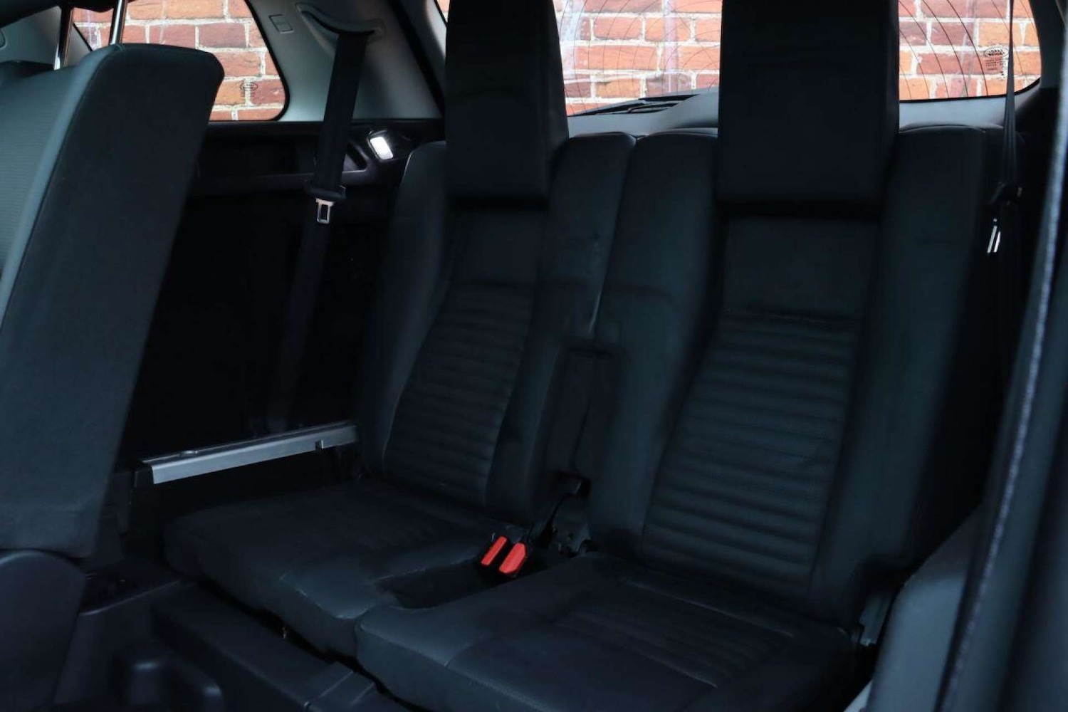 Used Land Rover Discovery Sport 2015 for sale - 77523159: Photo 23