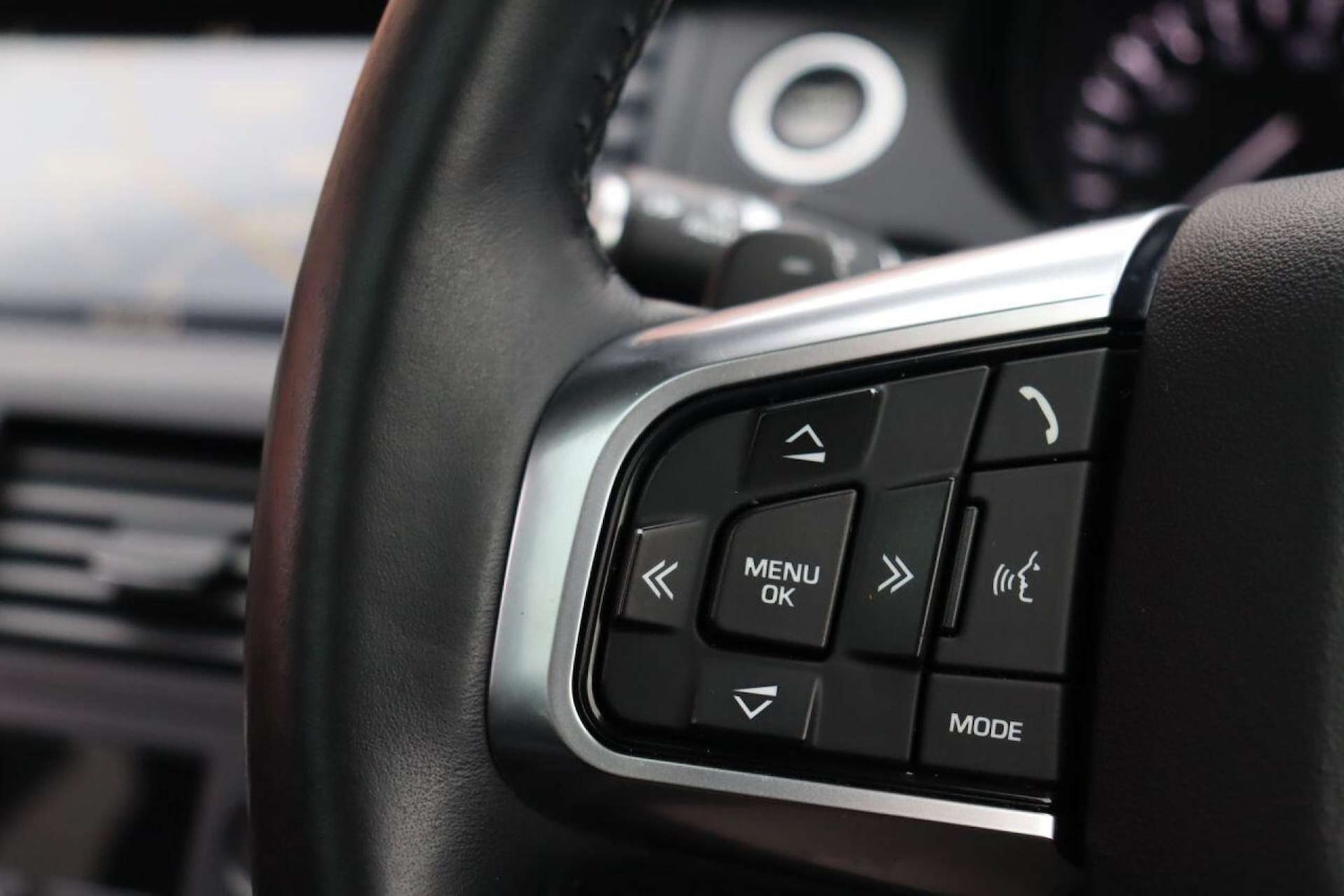 Used Land Rover Discovery Sport 2015 for sale - 77523159: Photo 29