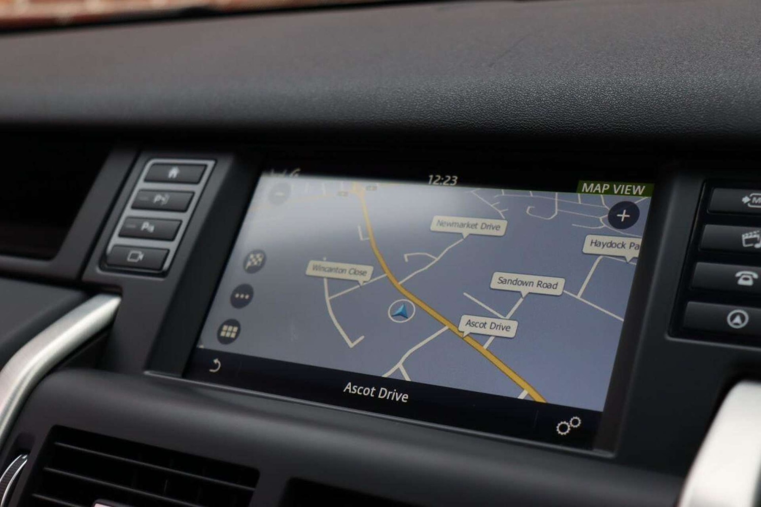 Used Land Rover Discovery Sport 2015 for sale - 77523159: Photo 35