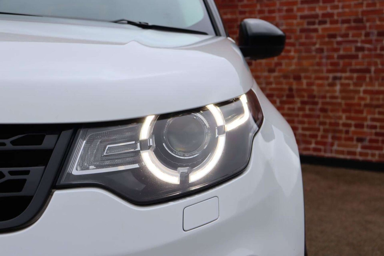 Used Land Rover Discovery Sport 2015 for sale - 77523159: Photo 9