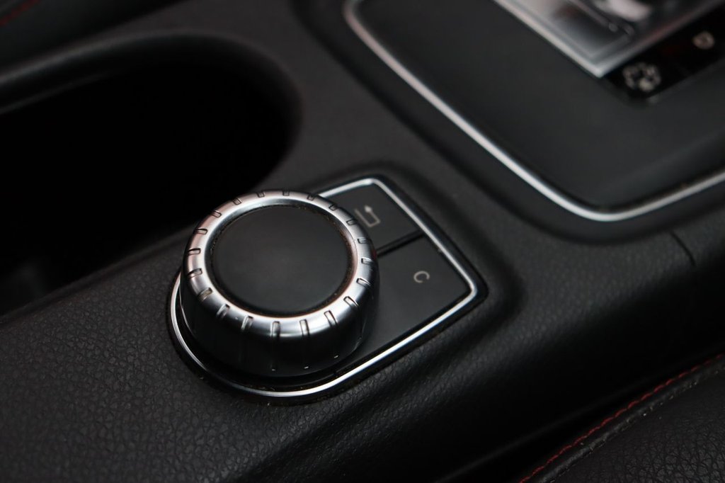 Used Mercedes-Benz GLA 2014 for sale - 76454681: Photo 37