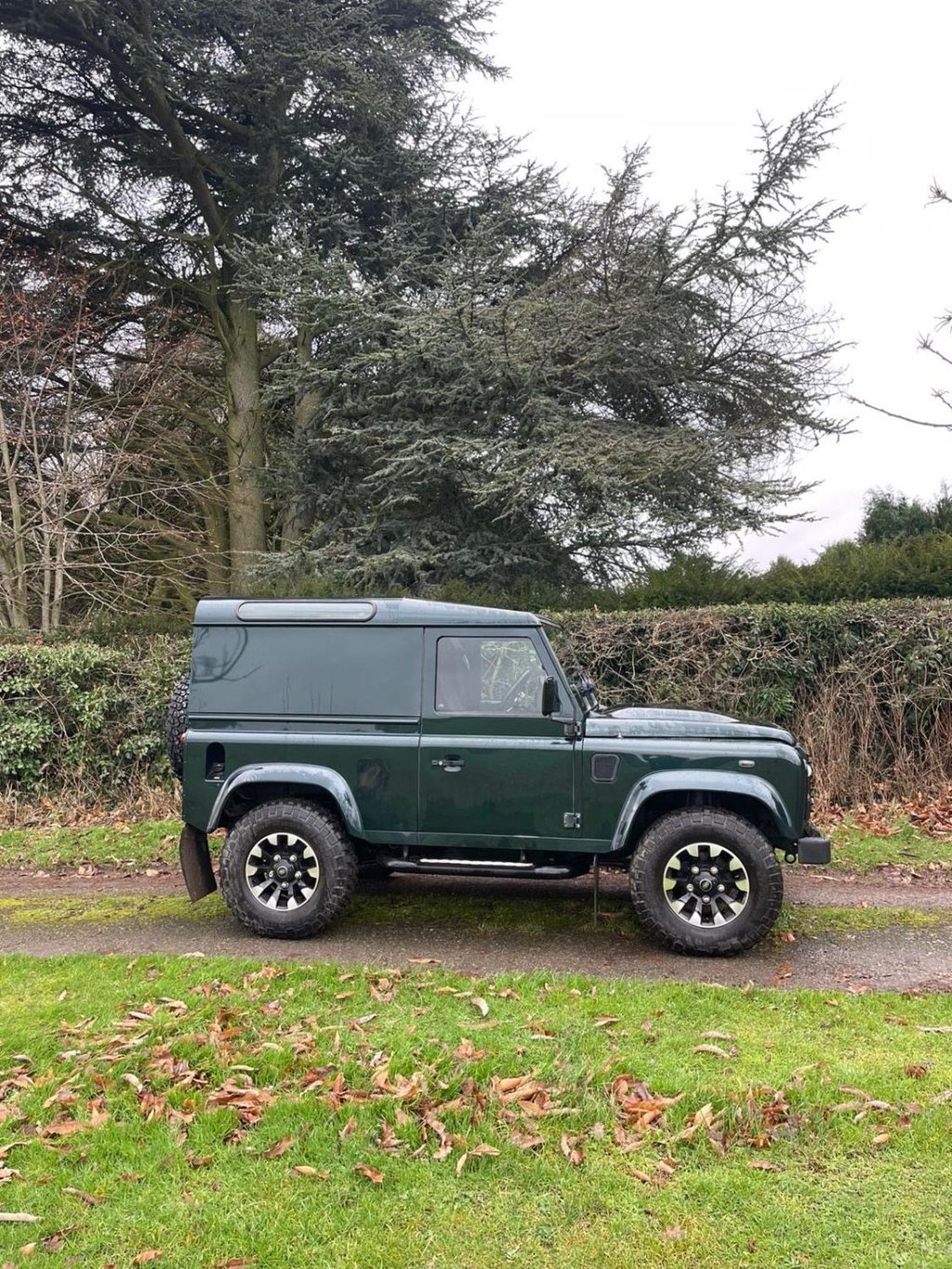 Used Land Rover Defender 2014 for sale - 76496599: Photo 1