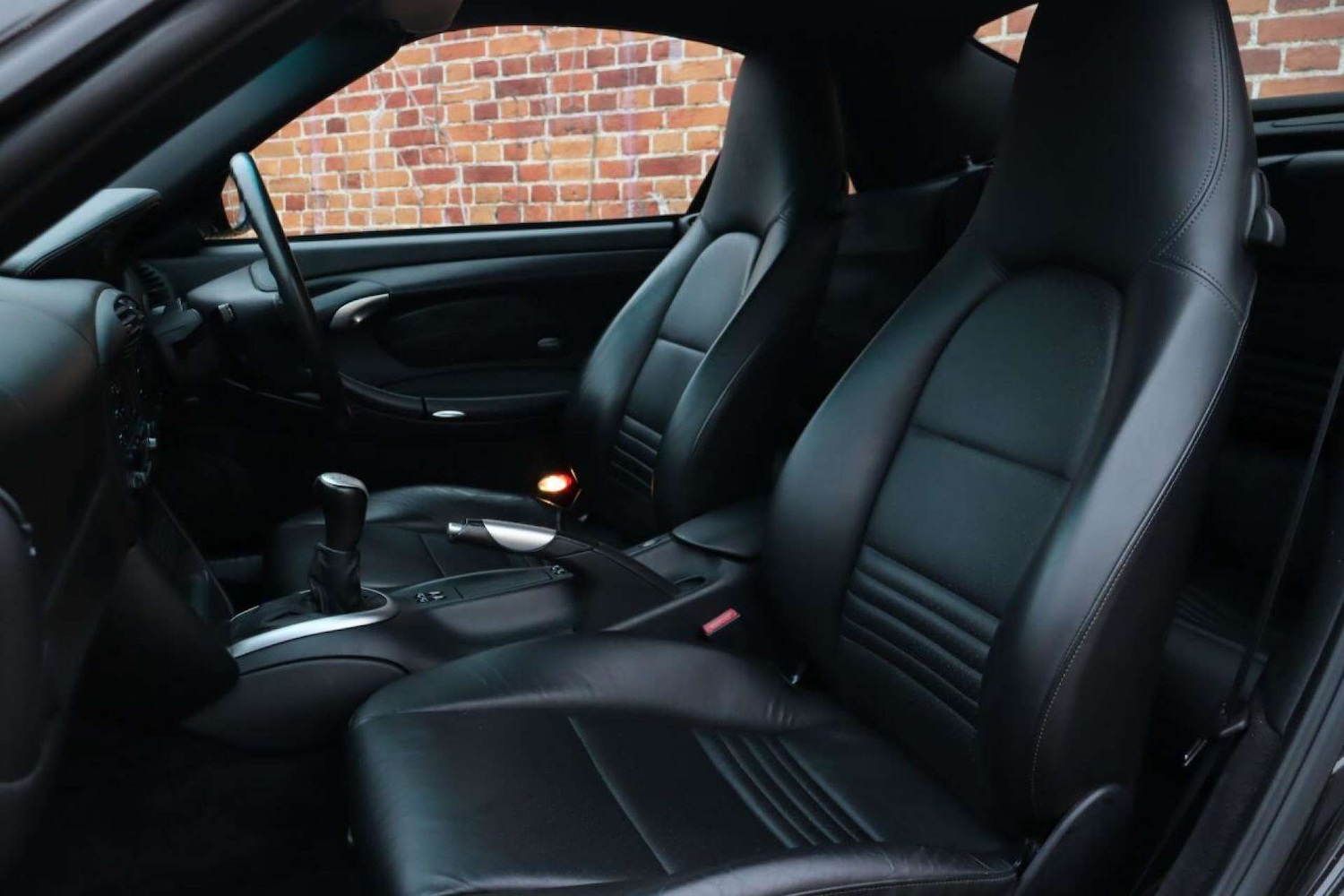 Used Porsche 911 2001 for sale - 77519235: Photo 5