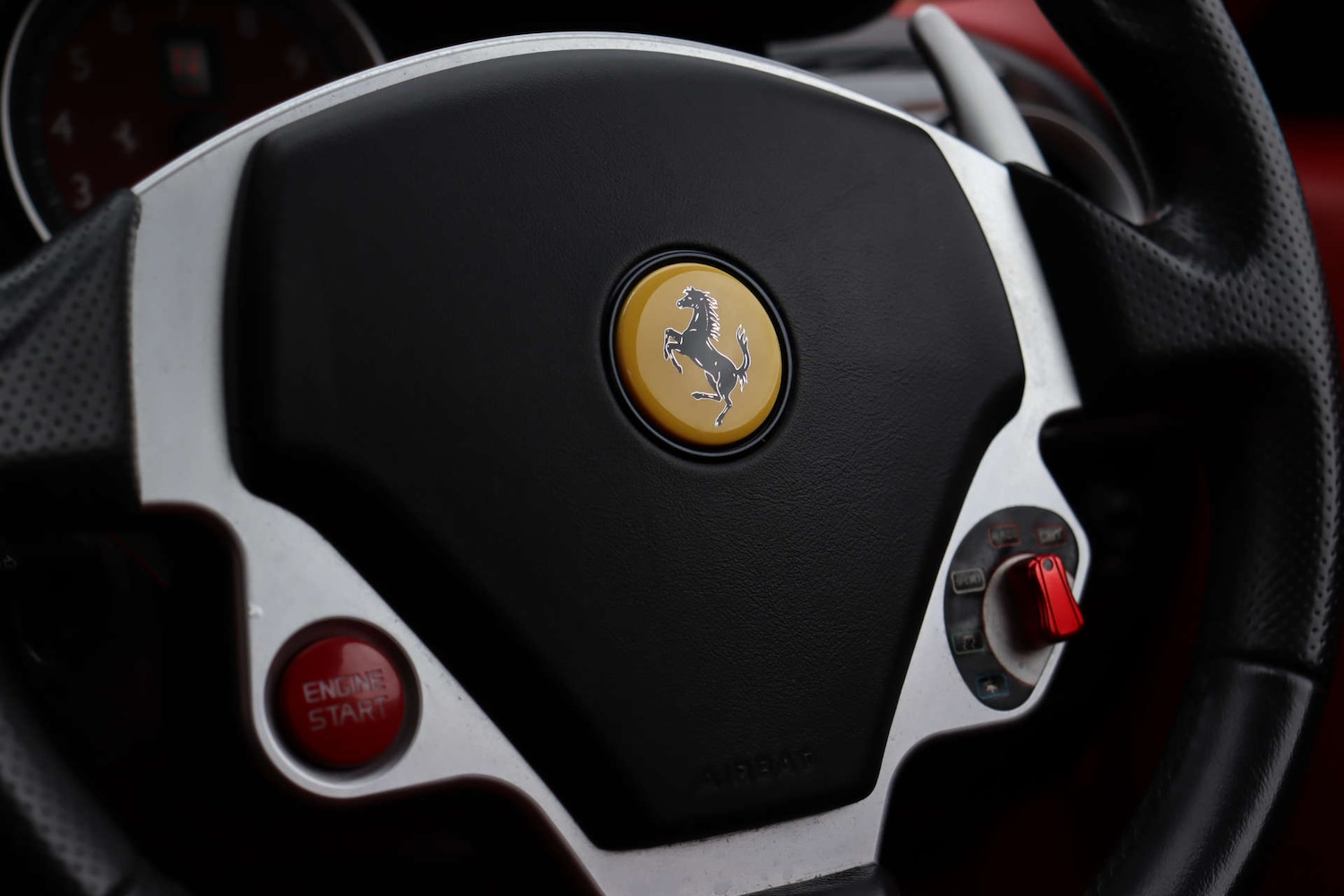 Used Ferrari F430 2005 for sale - 77845585: Photo 28