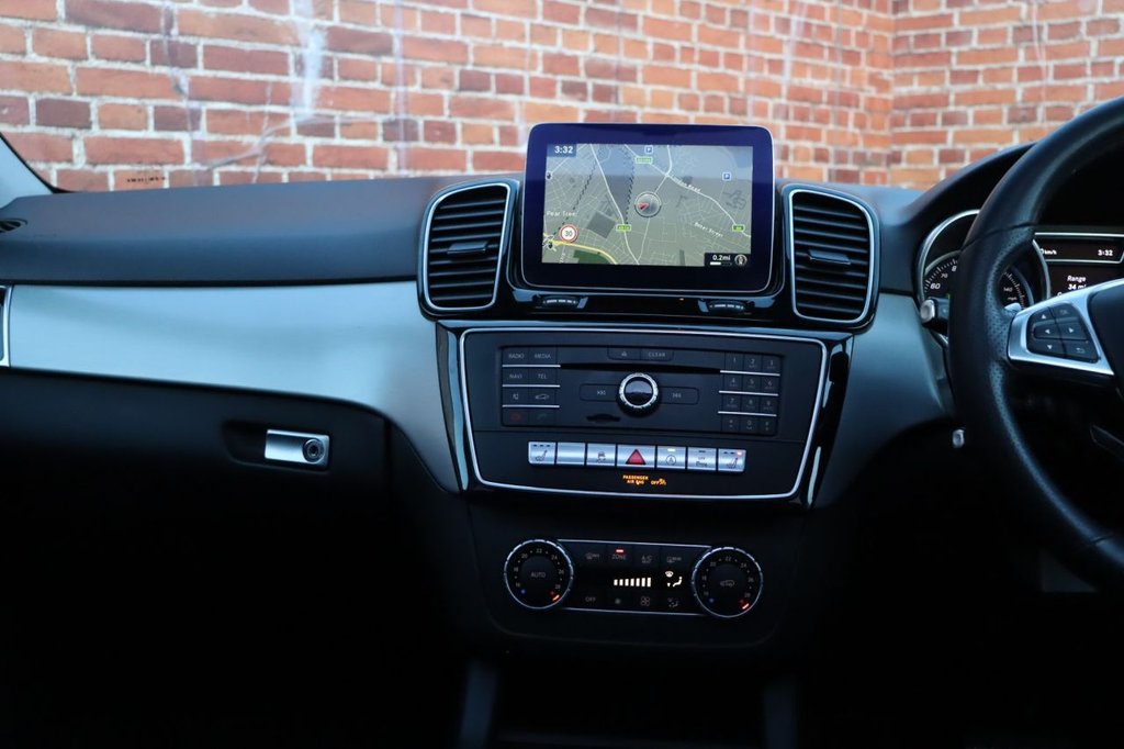 Used Mercedes-Benz GLE 2017 for sale - 76883407: Photo 12