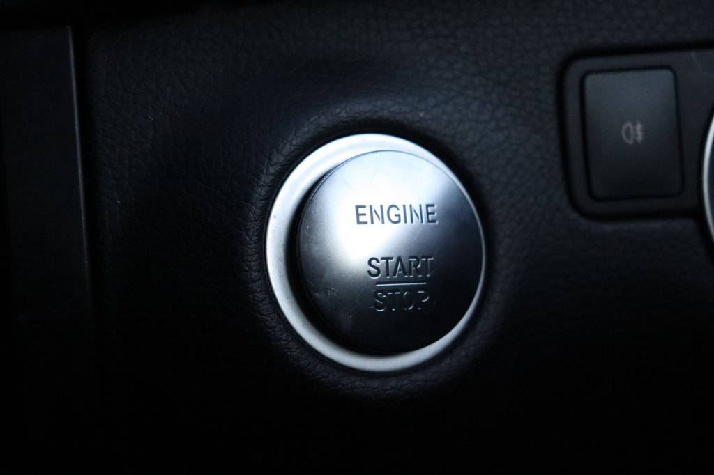 Used Mercedes-Benz GLE 2017 for sale - 76883407: Photo 16