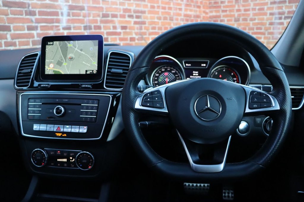 Used Mercedes-Benz GLE 2017 for sale - 76883407: Photo 2