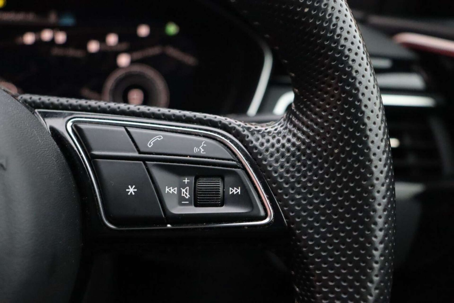 Used Audi A4 2020 for sale - 77519251: Photo 25