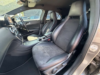 Used Mercedes-Benz A-Class 2015 for sale - 79491290: Photo