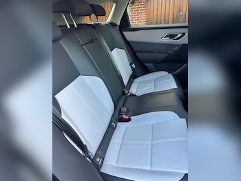 Used Land Rover Range Rover Velar 2025 for sale - 78016470: Photo