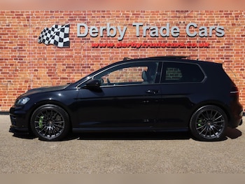Used Volkswagen Golf 2017 for sale - 75230466: Photo