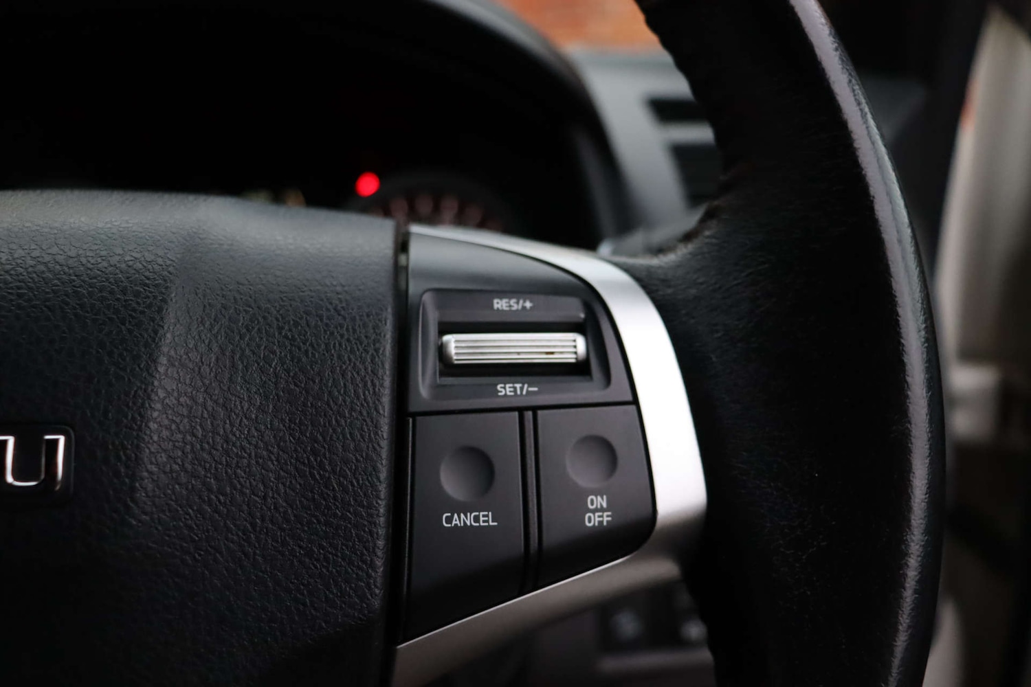 Used Isuzu D-Max 2018 for sale - 77563341: Photo 13