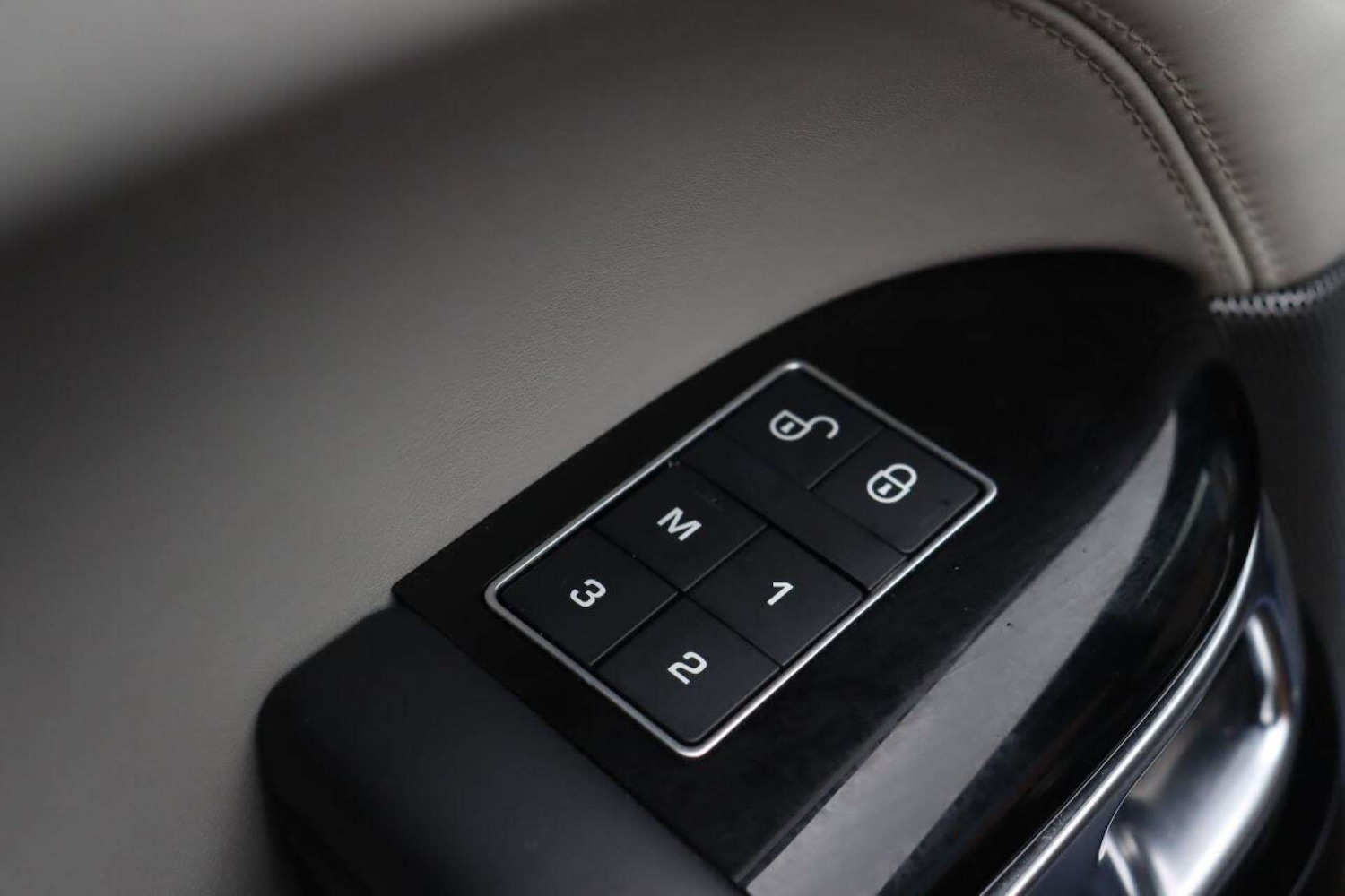 Used Land Rover Range Rover Sport 2018 for sale - 77519260: Photo 27