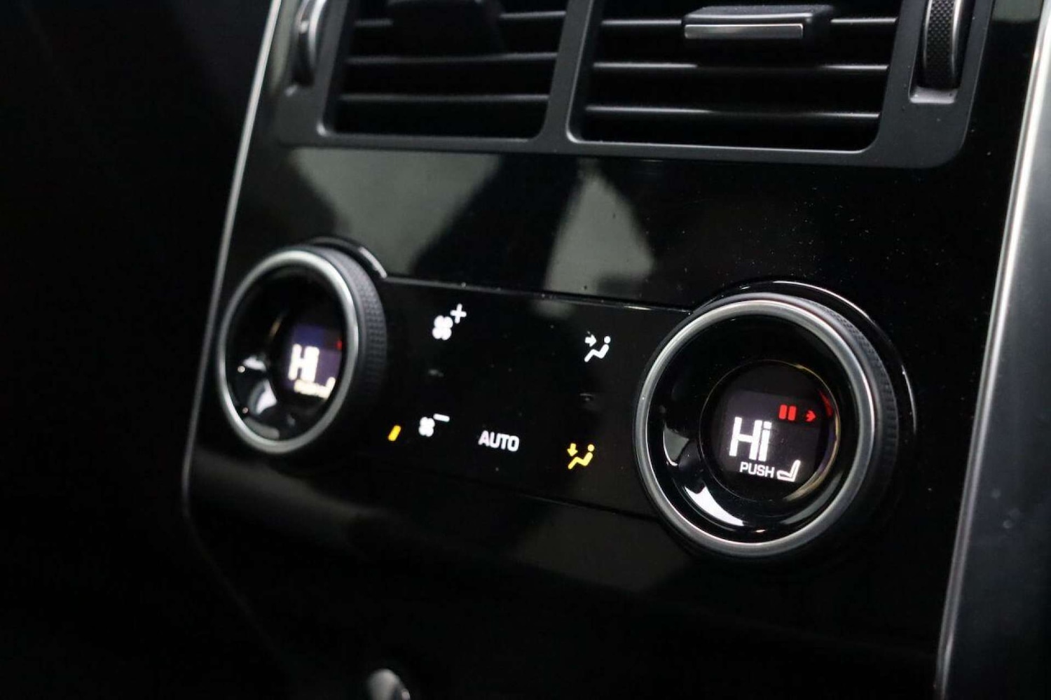 Used Land Rover Range Rover Sport 2018 for sale - 77519260: Photo 30