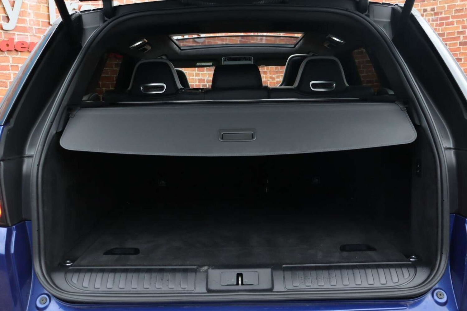 Used Land Rover Range Rover Sport 2018 for sale - 77519260: Photo 45