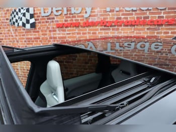 Used Land Rover Range Rover Sport 2018 for sale - 77519260: Photo