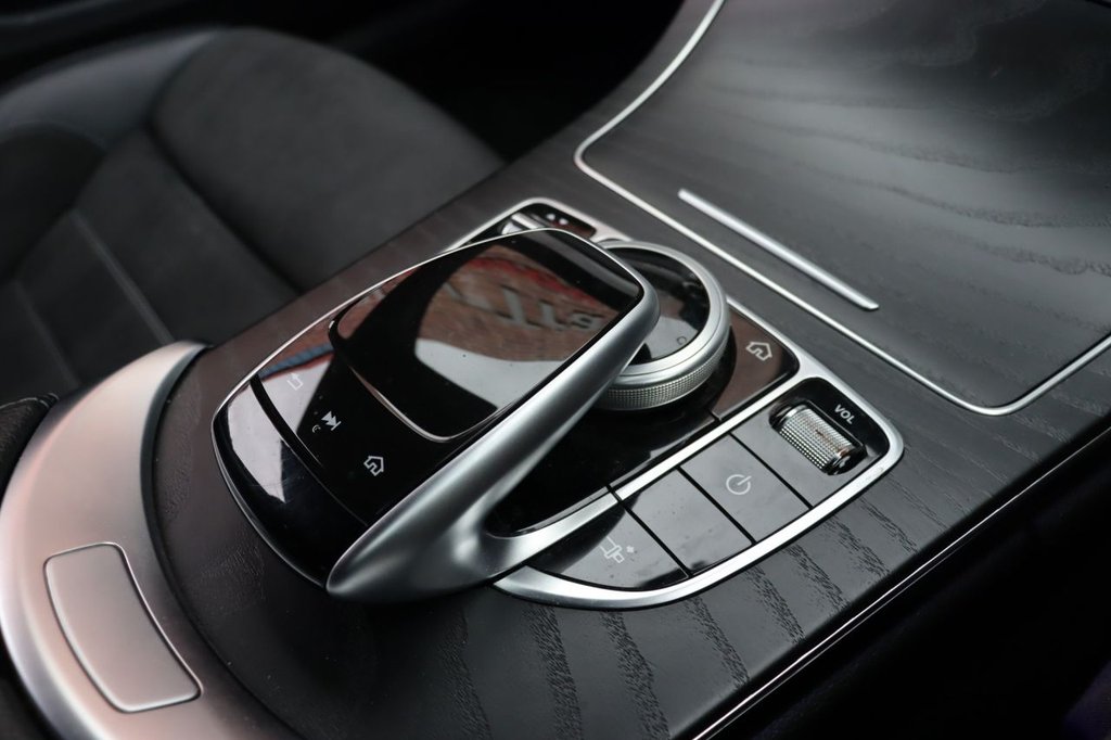 Used Mercedes-Benz C Class 2019 for sale - 76496428: Photo 23