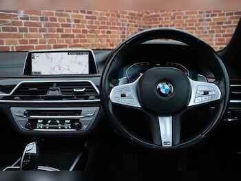 Used BMW 7 Series 2021 for sale - 77059654: Photo