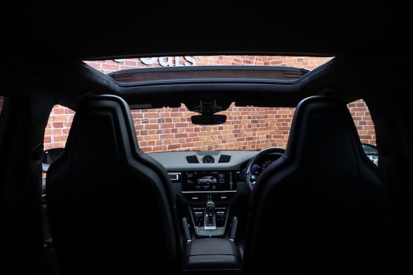 Used Porsche Cayenne 2018 for sale - 75062108: Photo 14